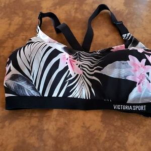 Victoria Secret Sports bra